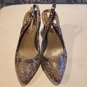 Banana republic, Snake embossed sling backs size 7